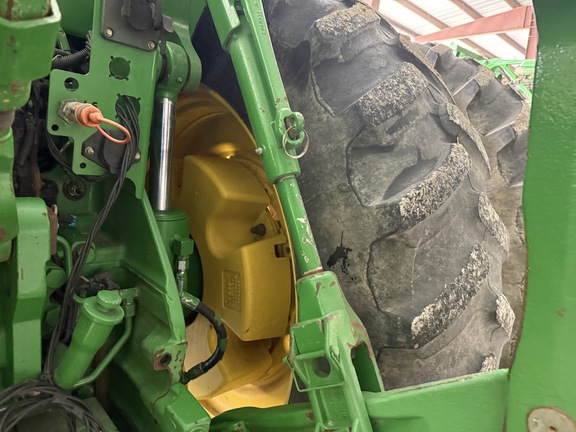 Photo of 2018 John Deere 8295R