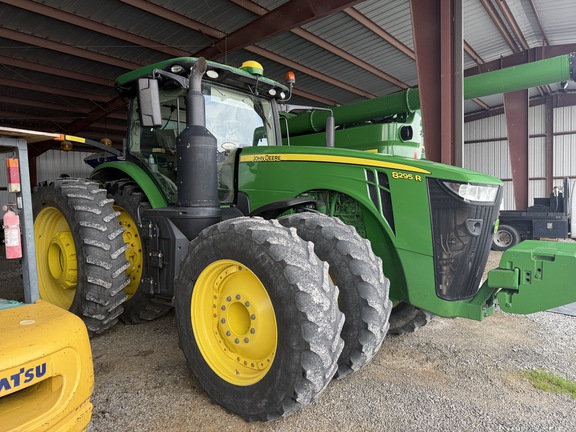 Photo of 2018 John Deere 8295R