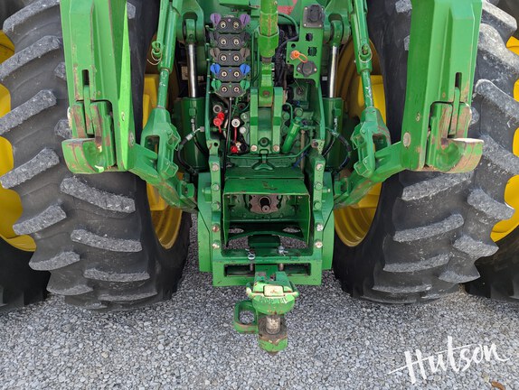 Photo of 2018 John Deere 8295R