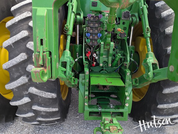 Photo of 2018 John Deere 8295R