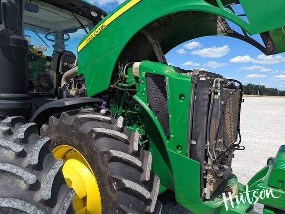 Photo of 2018 John Deere 8295R