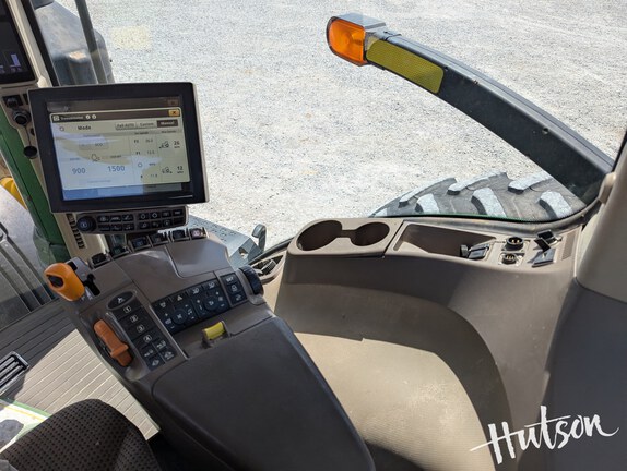 Photo of 2018 John Deere 8295R