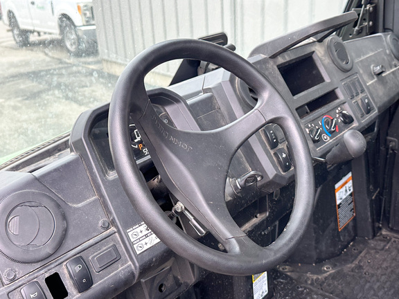 2025 John-Deere XUV 875M Diesel