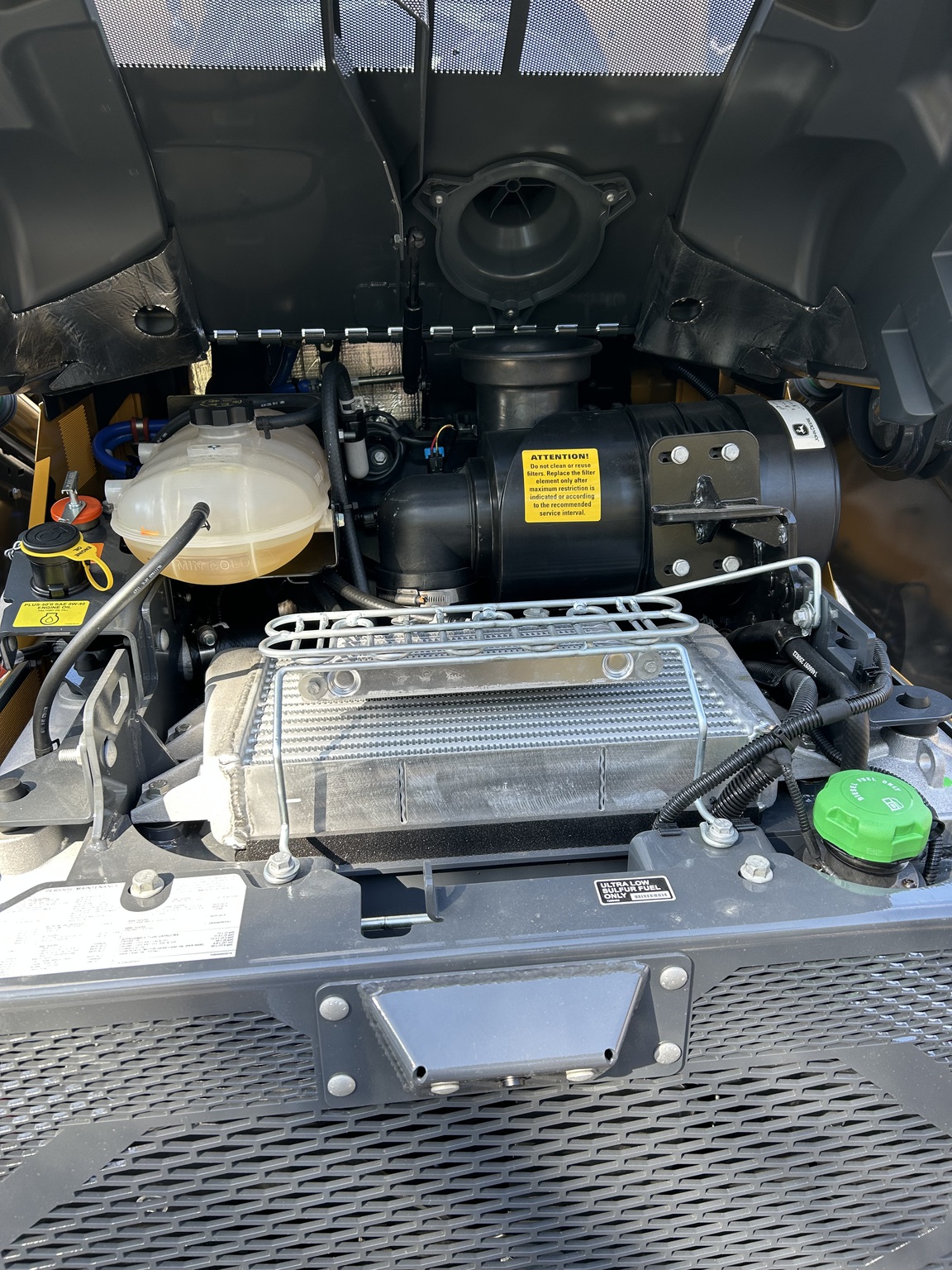 2026 John Deere 333 P Image 9