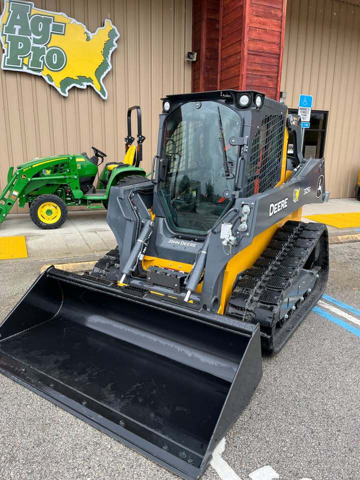 2026 John Deere 325G Image 2
