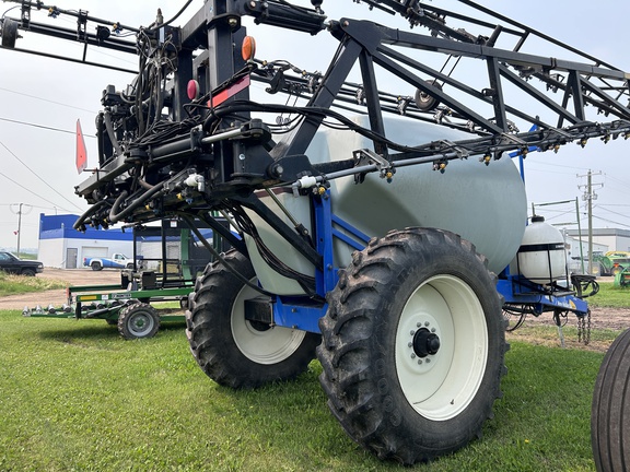 Used 2008 New Holland SF216 Pull Type Sprayers at Horizon Ag & Turf in Barrhead, AB - Photo6