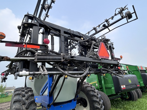 Used 2008 New Holland SF216 Pull Type Sprayers at Horizon Ag & Turf in Barrhead, AB - Photo8