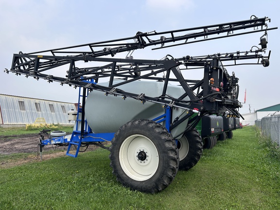 Used 2008 New Holland SF216 Pull Type Sprayers at Horizon Ag & Turf in Barrhead, AB - Photo4