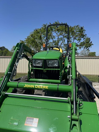 2025 John Deere 3032E-5