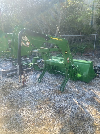 2024 John Deere 520M Photo 6