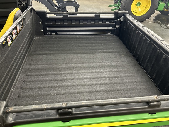 2022 John Deere XUV 835M (6th thumbnail)