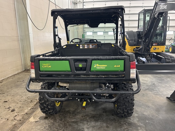2022 John Deere XUV 835M (17th thumbnail)