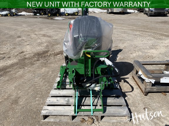 Photo of 2023 John Deere 370B