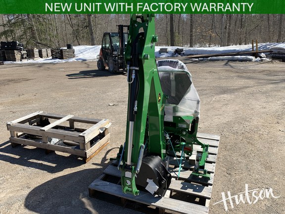 Photo of 2023 John Deere 370B