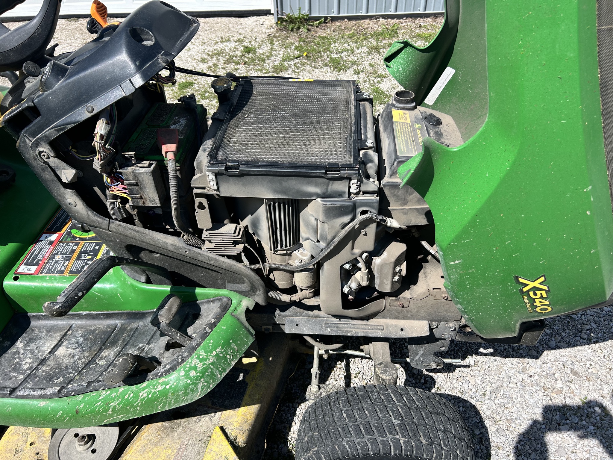 2013 John Deere X540 Image 8