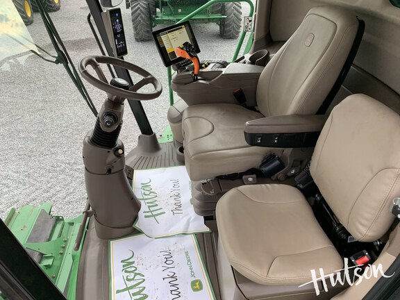 Photo of 2024 John Deere S780
