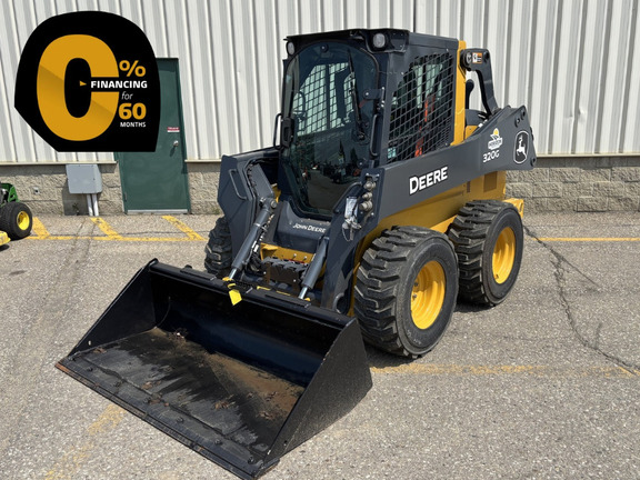  John Deere 320G
