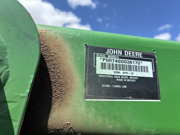 2010 John Deere 740 (9th thumbnail)