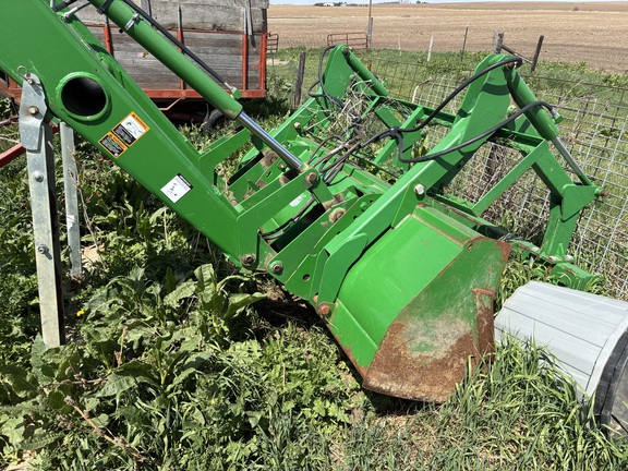 2010 John Deere 740 (4th thumbnail)