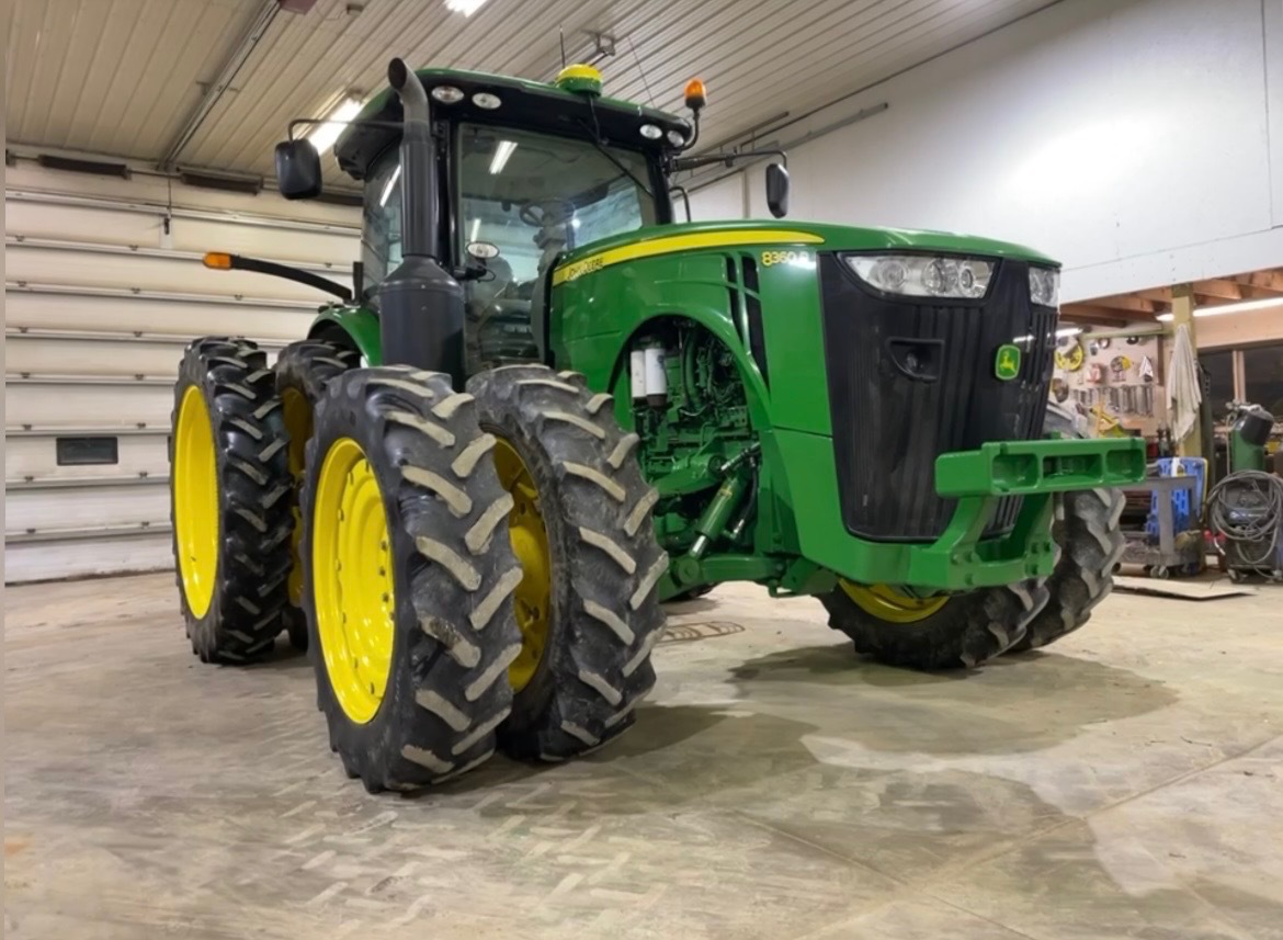 2013 John Deere 8360R