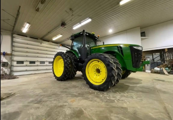 Photo of 2013 John Deere 8360R
