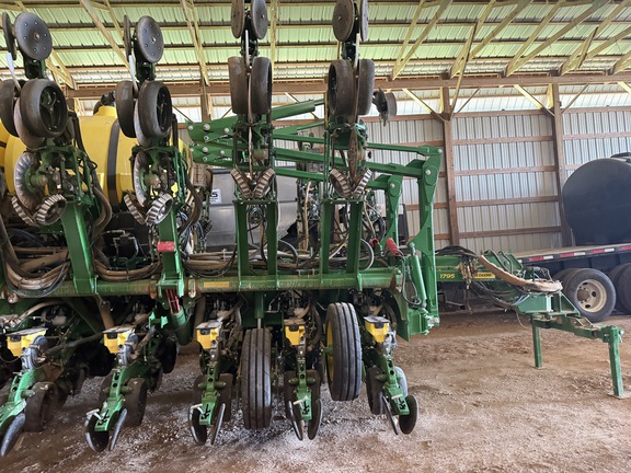 Photo of 2024 John Deere 1795
