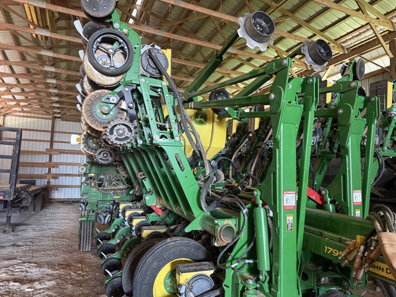 Photo of 2024 John Deere 1795