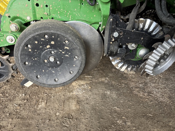 Used 2025 John Deere 1775 Planters: Drawn at Koenig Equipment in Urbana, OH - Photo10