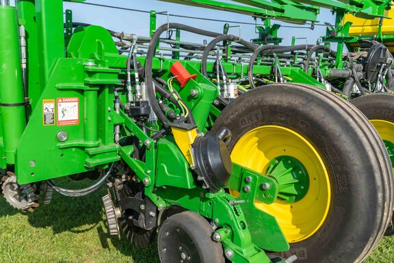 Used 2025 John Deere 1775 Planters: Drawn at Koenig Equipment in Anna, OH - Photo16