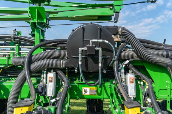 Used 2025 John Deere 1775 Planters: Drawn at Koenig Equipment in Anna, OH - Photo20