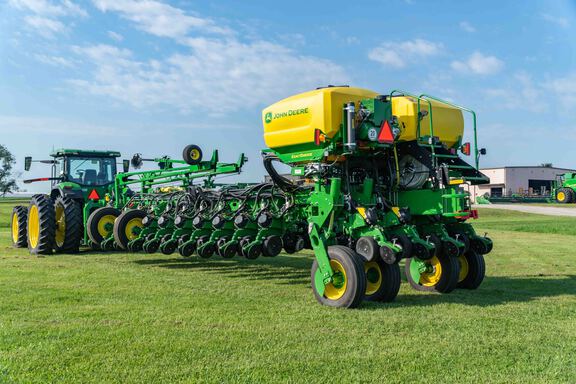 Used 2025 John Deere 1775 Planters: Drawn at Koenig Equipment in Anna, OH - Photo2