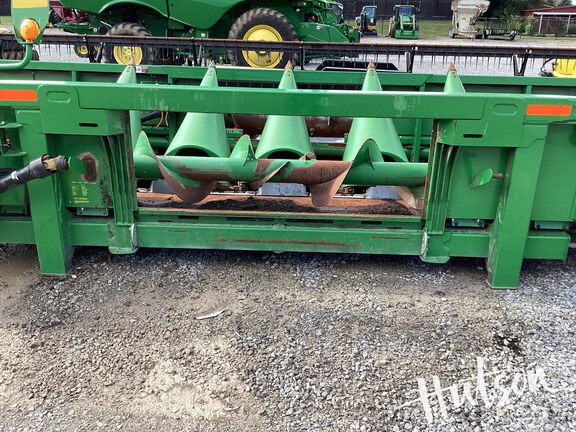 Photo of 2012 John Deere 606C