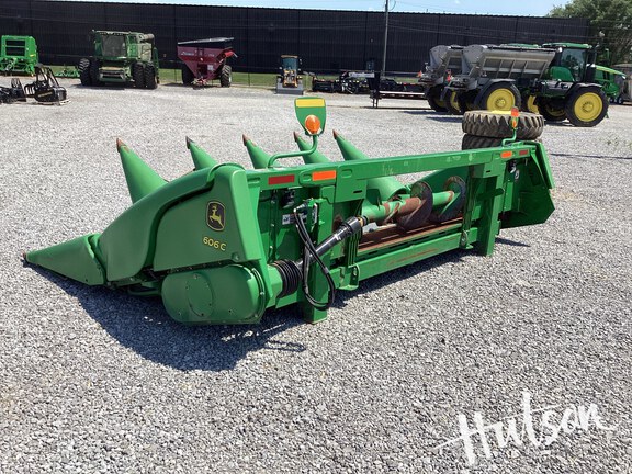 Photo of 2012 John Deere 606C