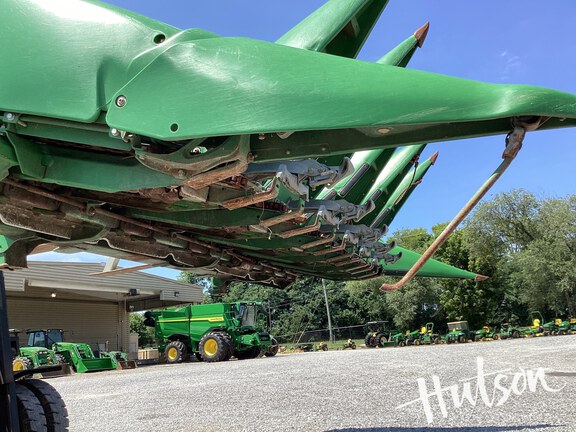 Photo of 2012 John Deere 606C