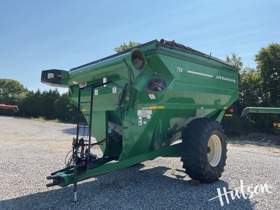 Photo of 2009 J&M 750-16