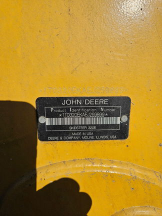 2014 John Deere 320E - Photo17