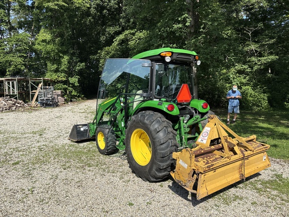 Used 2018 John Deere 4066R Compact Utility Tractors at Koenig Equipment in Knightstown, IN - Photo6