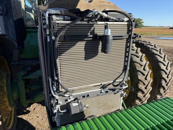 2021 John Deere 8R 370 - Photo17