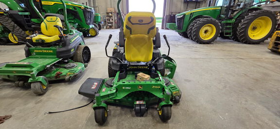 2025 John Deere Z955R EFI - Photo2