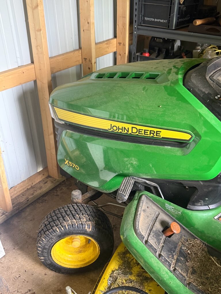 2018 John Deere X570