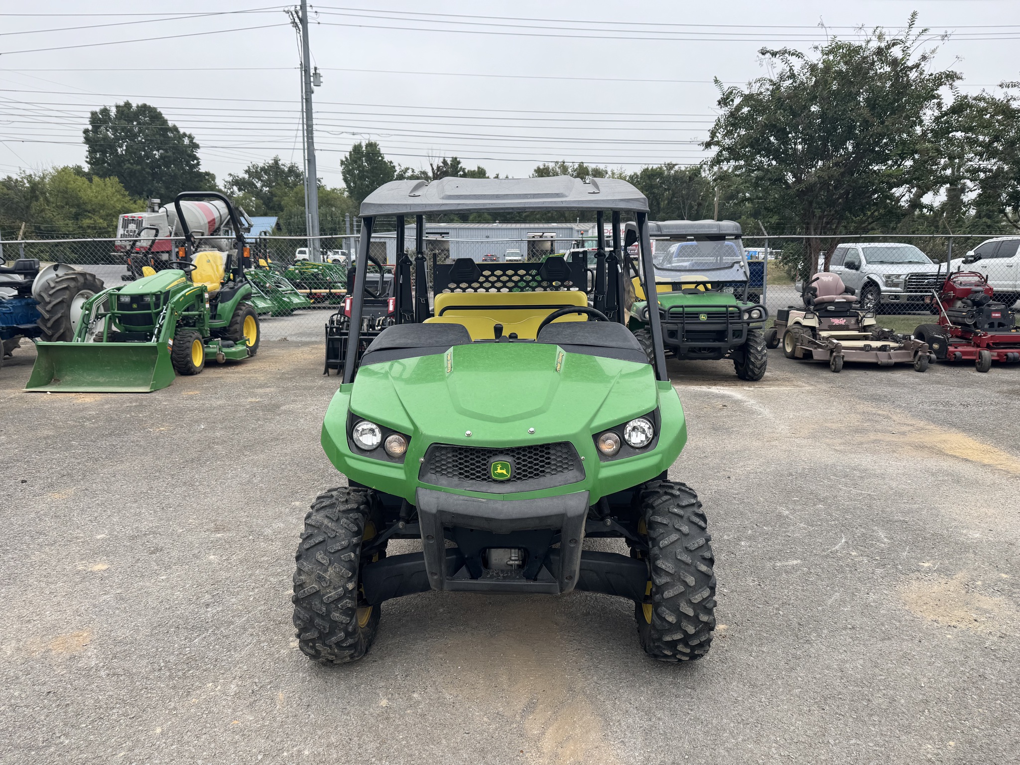 2016 John Deere XUV 590M S4