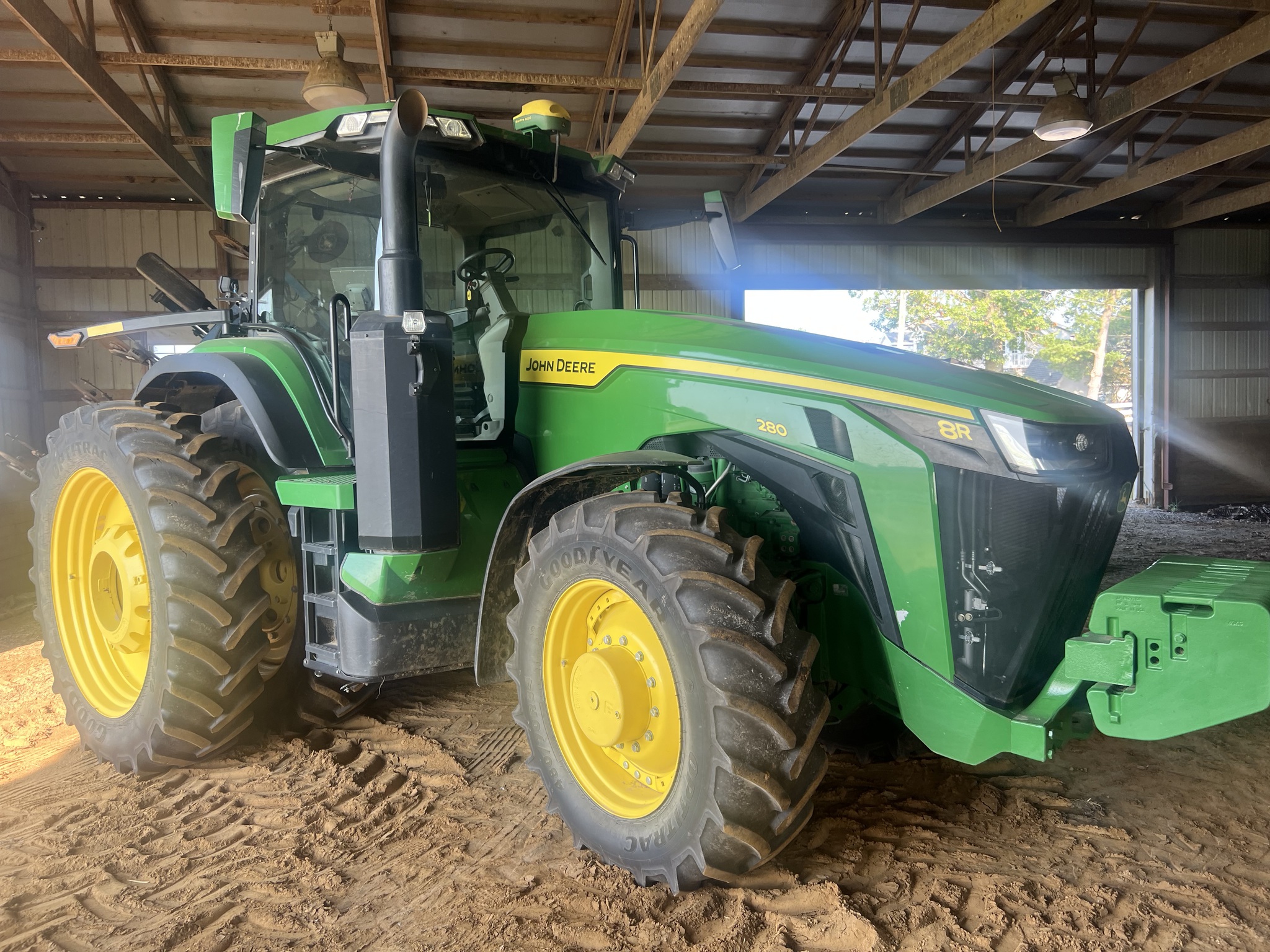 2023 John Deere 8R 280