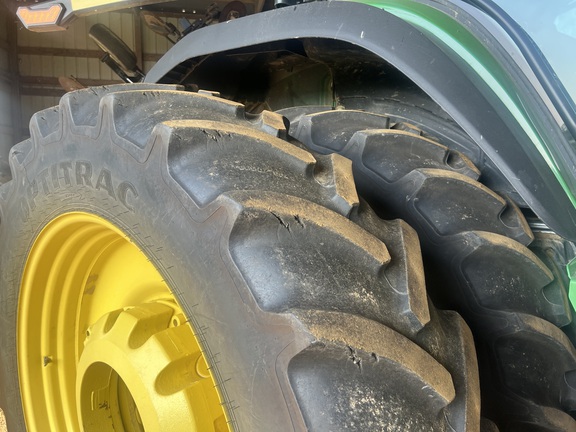 Photo of 2023 John Deere 8R 280