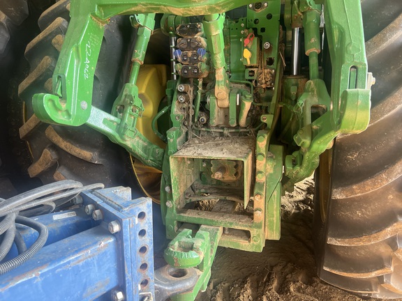 Photo of 2023 John Deere 8R 280