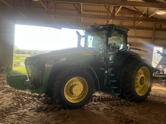 Photo of 2023 John Deere 8R 280