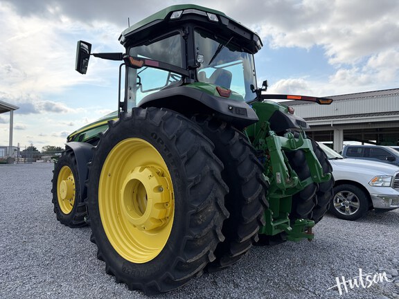 Photo of 2023 John Deere 8R 280