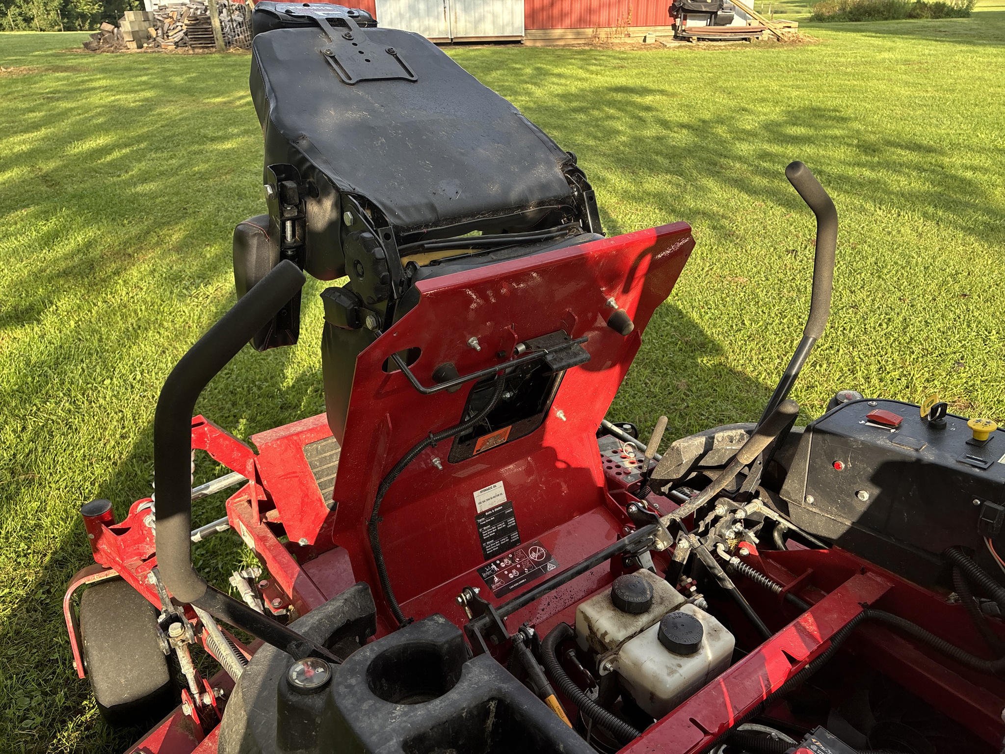 Used 2021 Ferris ISX3300 Zero Turn Mowers at Koenig Equipment in Greenville, OH - PhotoXL7