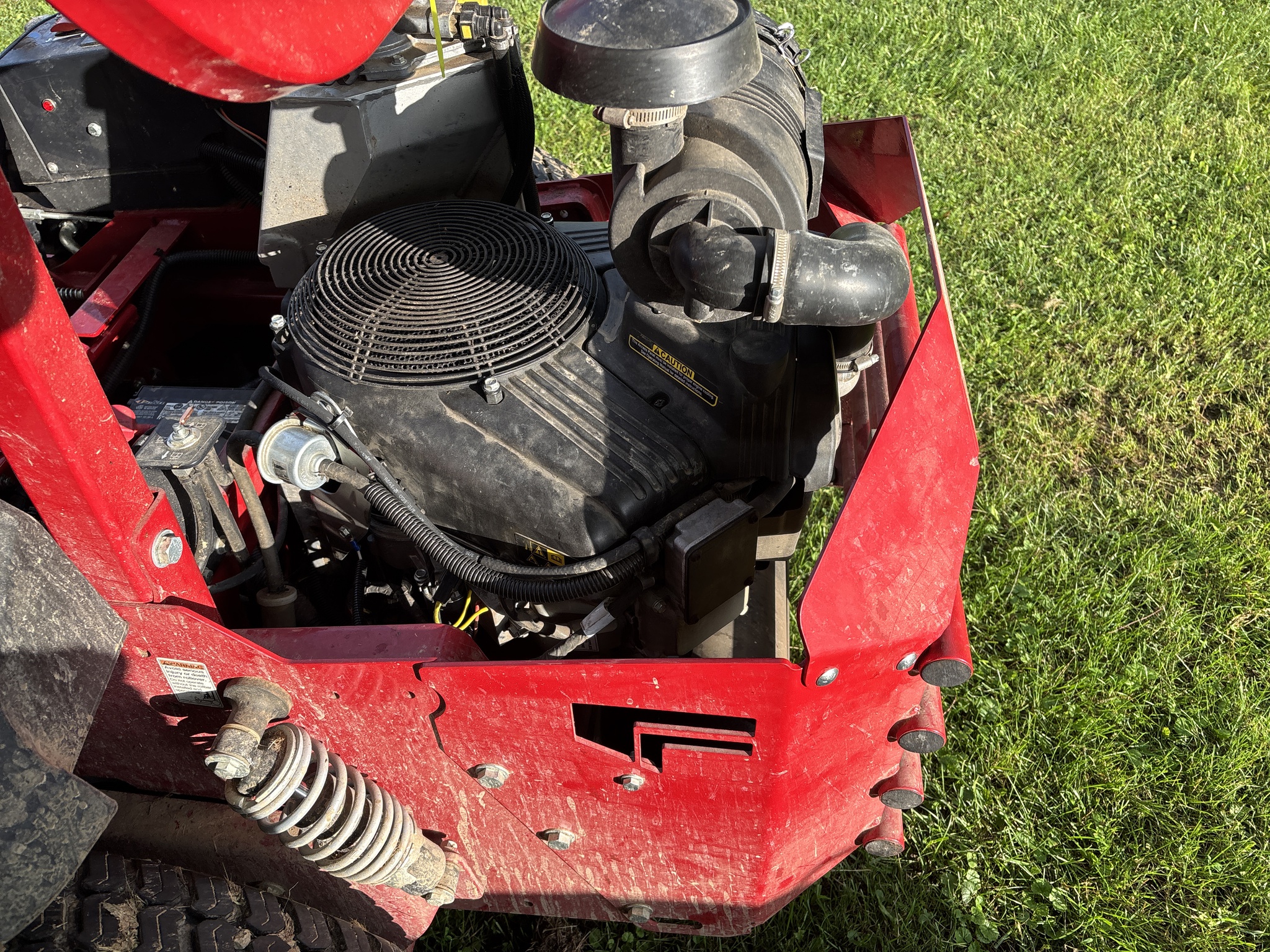 Used 2021 Ferris ISX3300 Zero Turn Mowers at Koenig Equipment in Greenville, OH - PhotoXL10