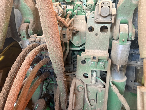 Photo of 2016 John Deere 6145R
