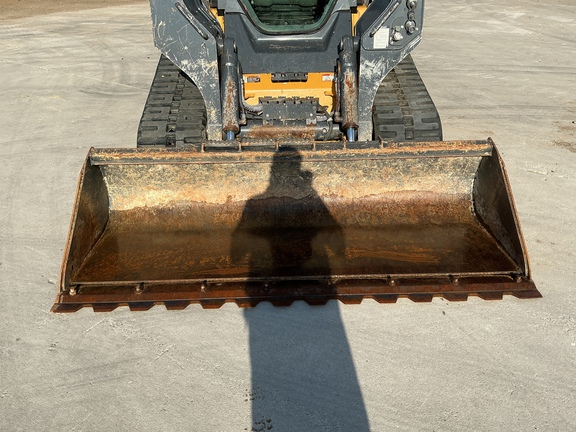 2022 John Deere 333G